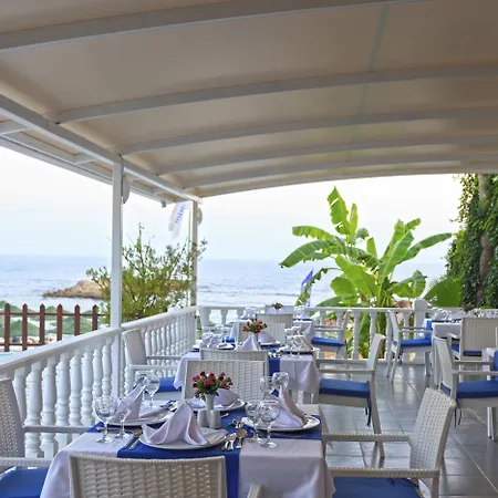 ホテル Sun Maritim アブサルア