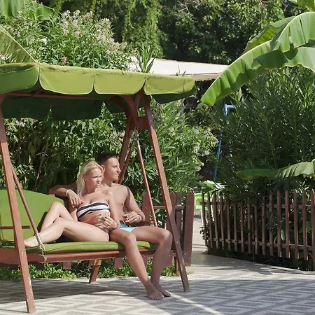 ホテル Sun Maritim アブサルア